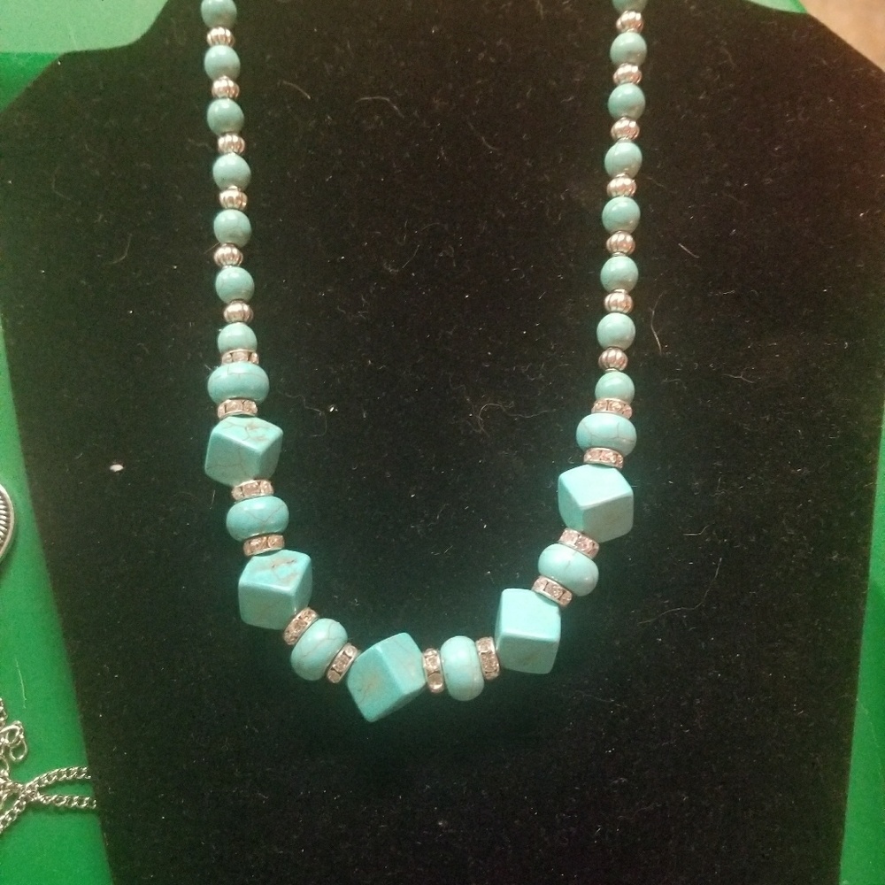 Blue agua square beaded necklace